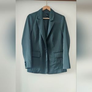 NWOT Ella Rafaella Satin Blazer
